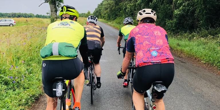 wasps cycle club with reptiles on their charity ride